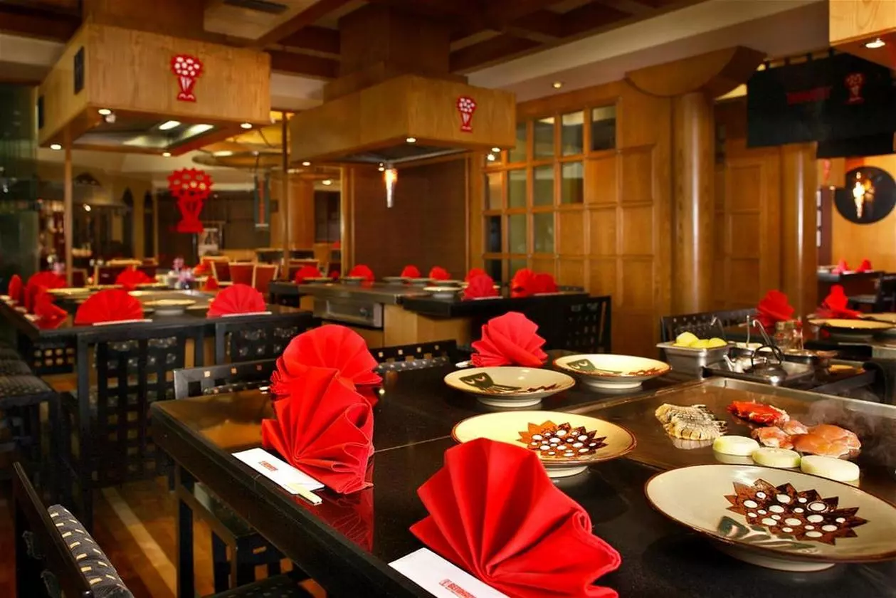 RODAALBUSTAN-SHABAVIZ (5).jpg